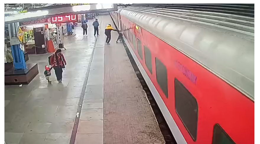 jasidih station per bada hadsa tala 