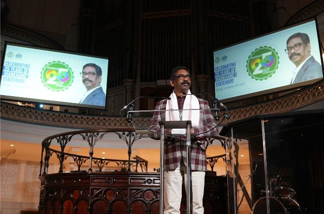 london mein cm ka sambodhan