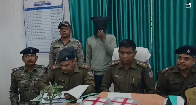 saraikela police ki karwai