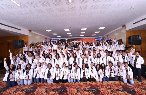 biome institute ka warshik samman samaroh