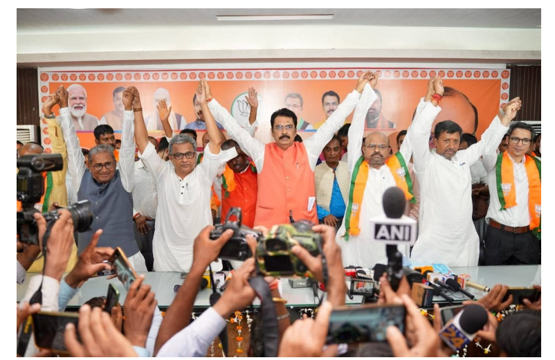rjd ko bada jhatka