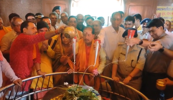 lakhisarai k ashok dham mein utshav ka mahol