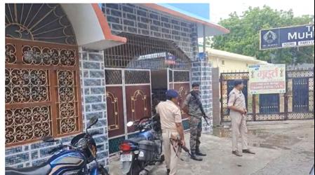 muzzafarpur mein brasht adhikari par eou ka sikanja