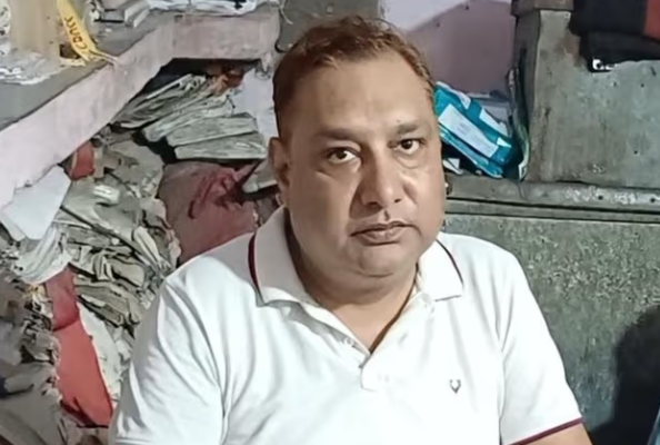 patna airport mein chedchad karne ka khulasa