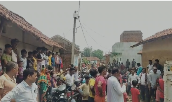 dhanbad mein navvivahita ki sandighdh mout
