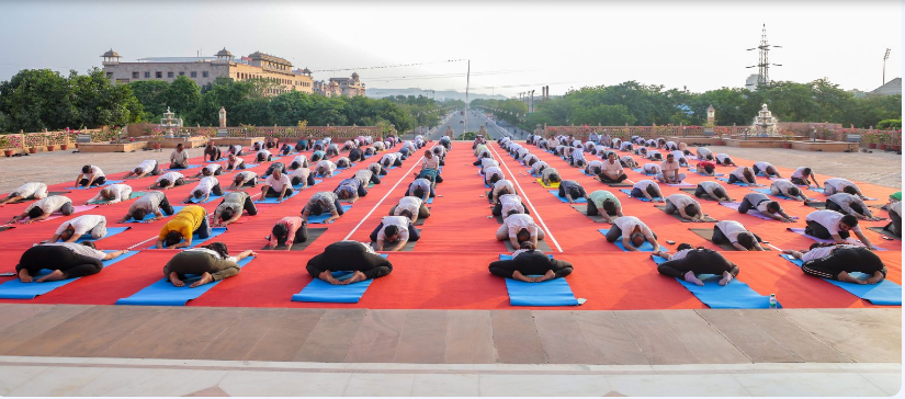 12 wan anterrashtriya yog diwas 