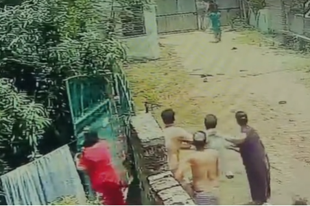 bokaro mein do paksho mein vivad