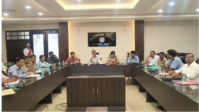 saraikela mein khanan task force ki baithak
