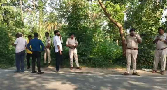 vaisali mein cash van ko lootne ka prayas