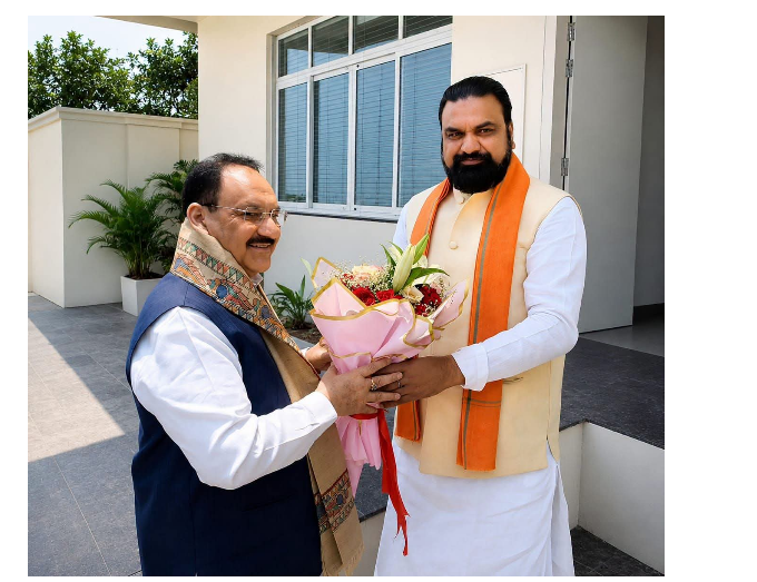 kendriye mantri jp nadda pahunche patna 