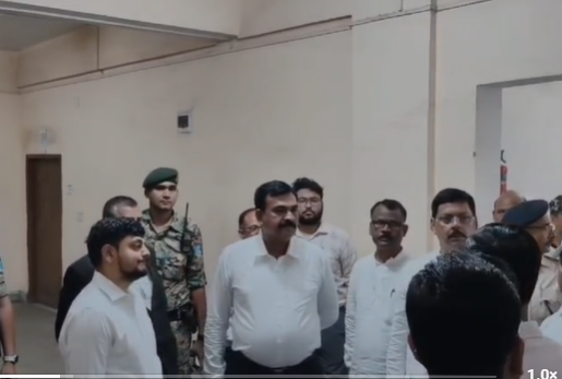 dhanbad pahuchey mukhya chunaw pdadhikari