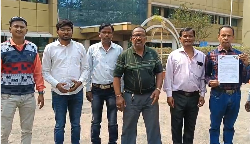 pension rashi se vanchit  andolankari