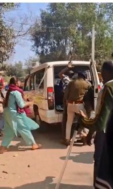 mahila co ki dabangai