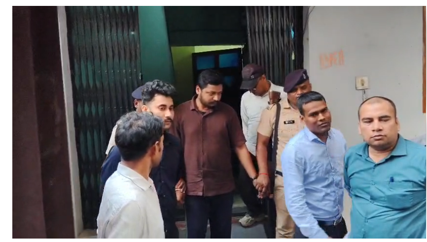 nigrani ki team ne ki badi karrawai 