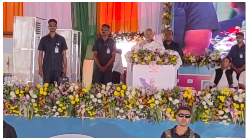 cm nitish ne aurangabad wasiyo ko di badi saugaat 