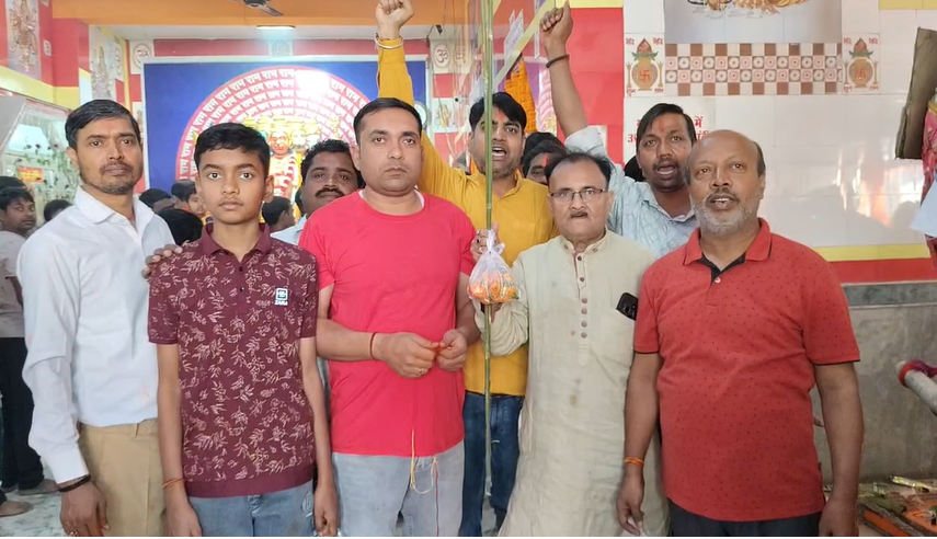 Thousands of devotees gathered in Hanuman temple