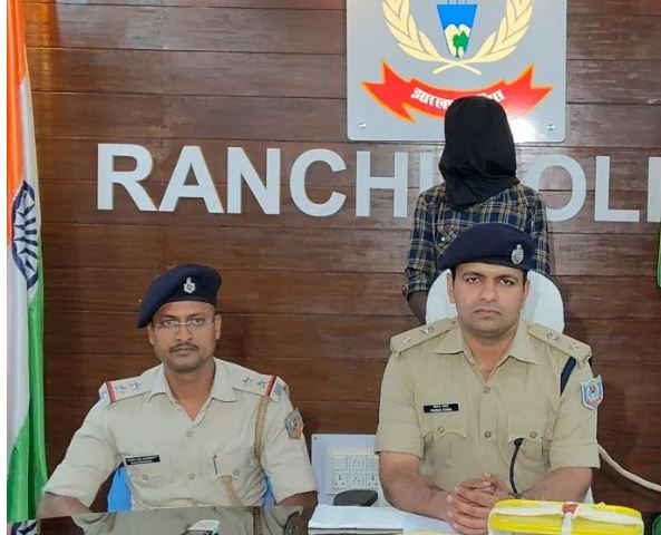 ti tos reastaurant mein golibari mamla