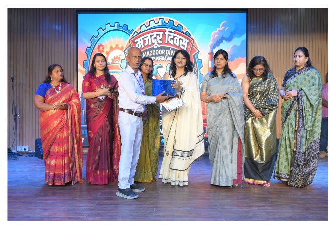 antarrashtriye shramik diwas 2026 