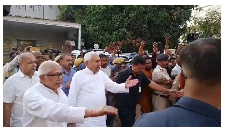 purwa cm nitish kumar pahunche jdu karyalaya 