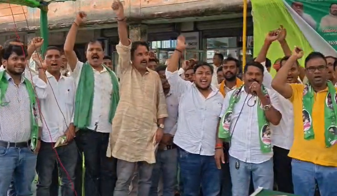 jmm ka hallabol