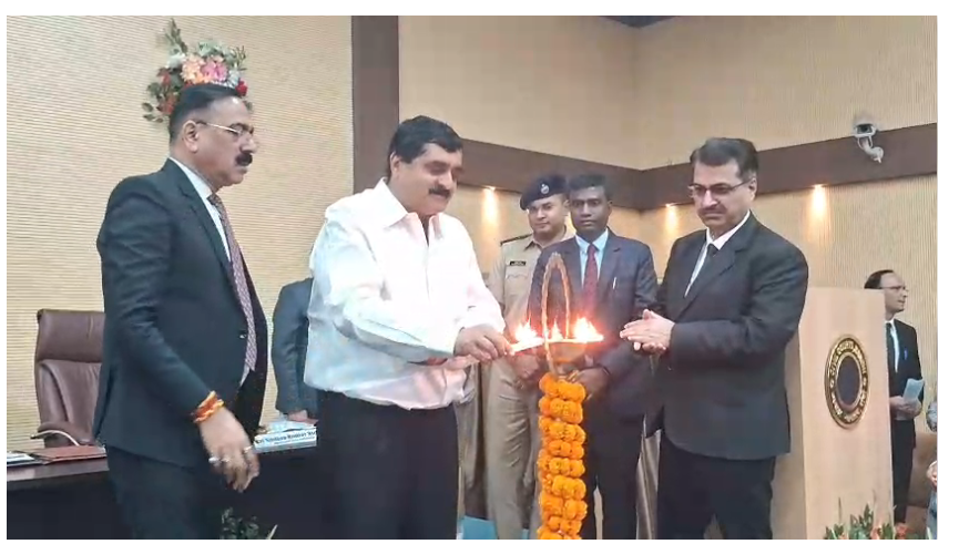 ranchi mai rashtriye lok adalat ka aayojan 