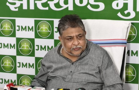 jmm vs modi sarkar ko aadey hathon liya