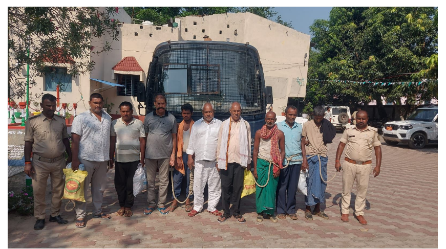 nawada mai balu mafiyaon ki dabangai!