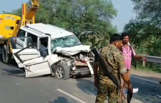 Horrific Road Accident in Khagaria 3 Dead, Including a Teacher