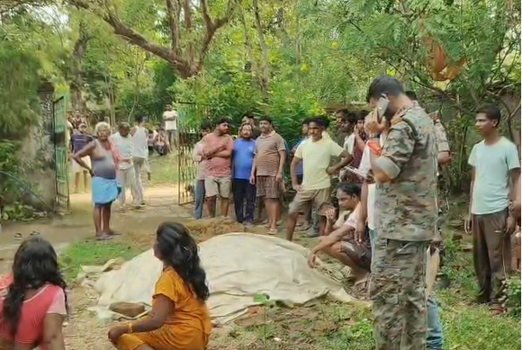 bundu mein riston ka katl