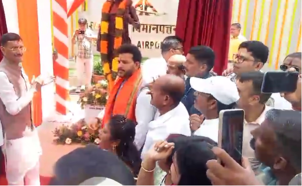 jharkhand daure par kendriye nagrik uddyan mantri