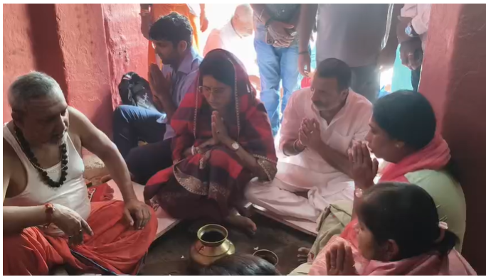 babadham pahuchey nishikant dubey