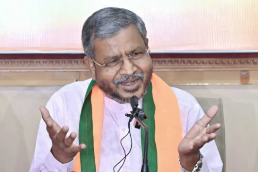 jssc-cgl par babulal marandi ka x handel par post