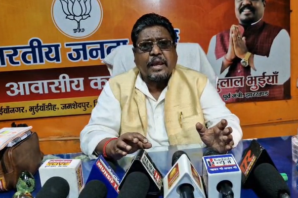 purv mantri dulala bhuiyan ka bada aarop